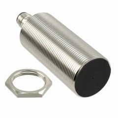Omron E2B-M30LS15-M1-B1 M30 15MM PNP NO Uzun Gövde Konnektörlü Endüktif Sensör