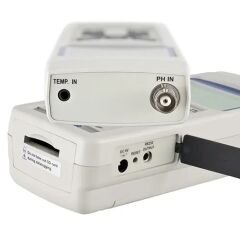 PCE 228 pH Metre Datalogger